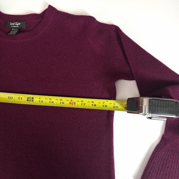 Lord & Taylor Burgundy Cashmere Sweater Ruffle Hem and Cuffs Crew Neck size S - Picture 10 of 11